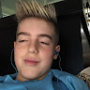 Meet your Posher, Dylan